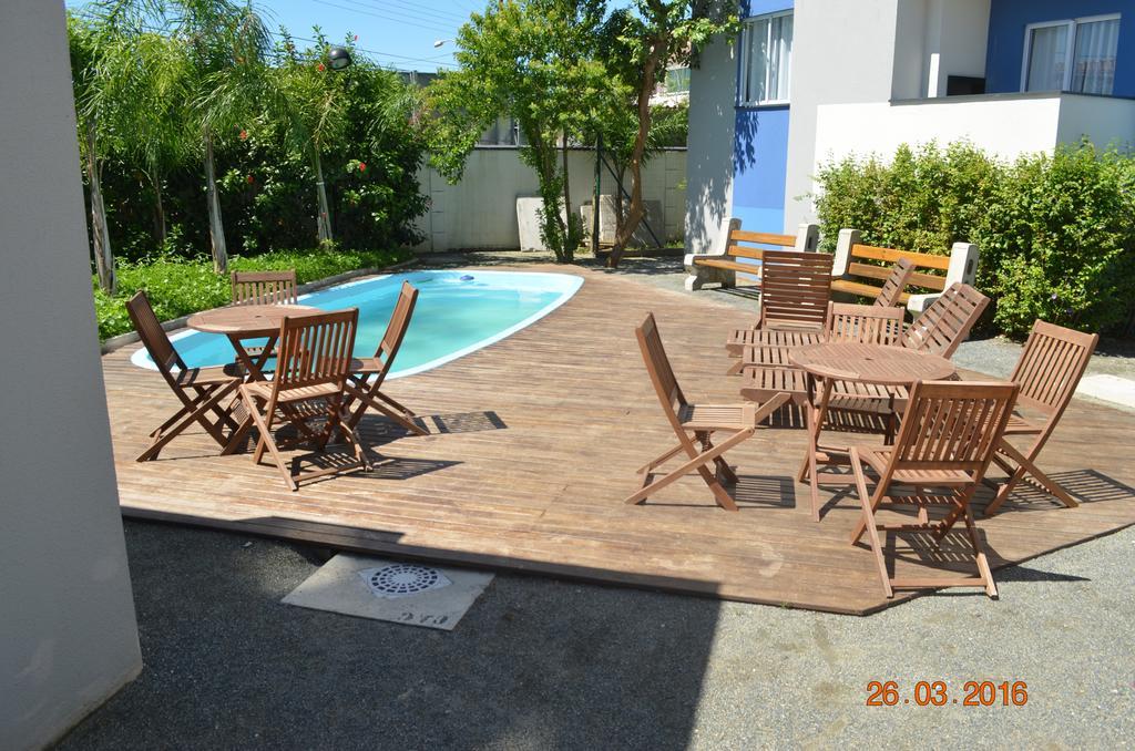 Residencial Lunata Пеня Екстериор снимка